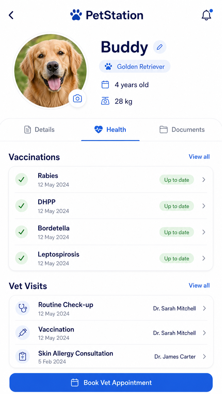Buddy's pet profile in PetStation with breed, age, weight, vaccinations and vet visits